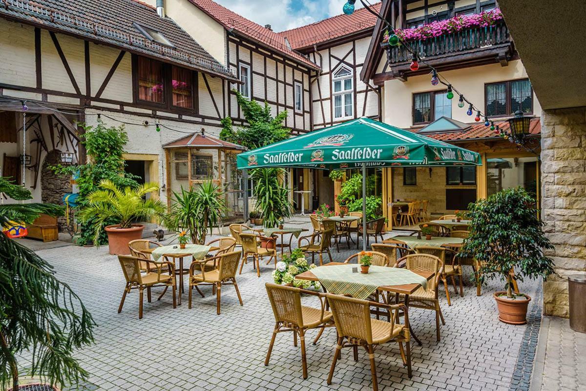 Pension Zur Grünen Eiche Kaulsdorf Exterior foto